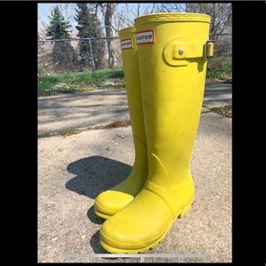Hunter rain boots